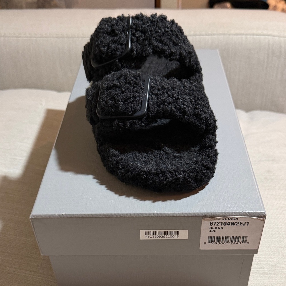 Balenciaga Black Furry Sandals - Picture 2 of 9